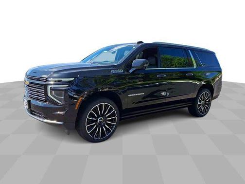 2025 Chevrolet Suburban 4WD High Country