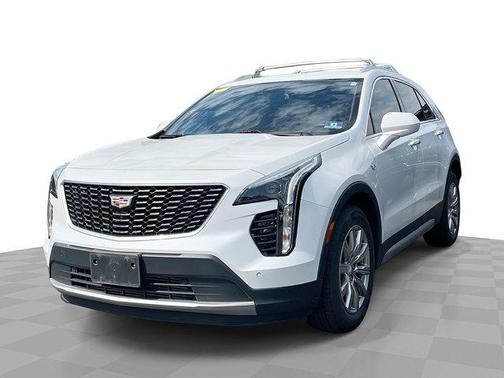Crystal White Tricoat 2020 Cadillac XT4 Premium Luxury