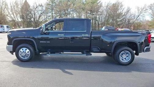 2025 Chevrolet Silverado 3500 LTZ