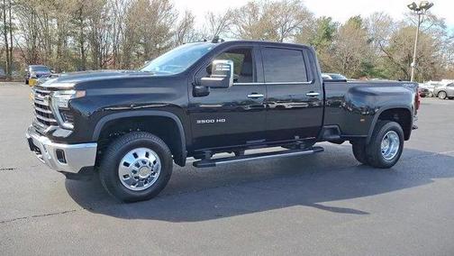 2025 Chevrolet Silverado 3500 LTZ