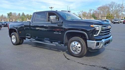 2025 Chevrolet Silverado 3500 LTZ