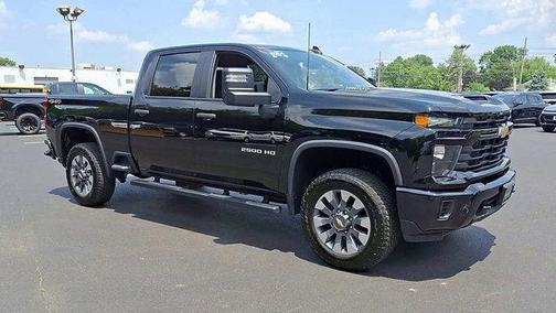 2024 Chevrolet Silverado 2500 Custom
