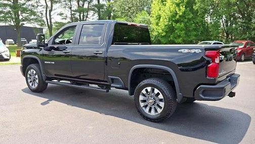 2024 Chevrolet Silverado 2500 Custom