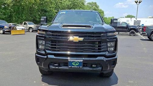 2024 Chevrolet Silverado 2500 Custom