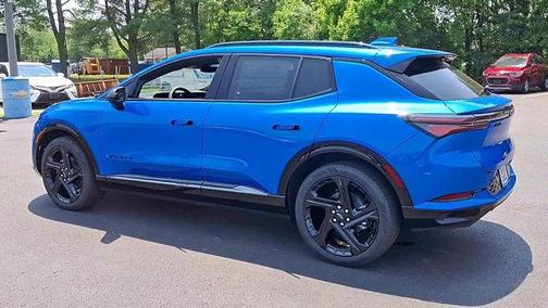 2025 Chevrolet Equinox EV RS