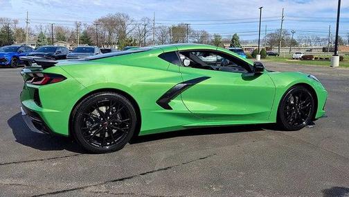 2026 Chevrolet Corvette Stingray w/2LT