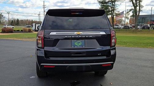 2023 Chevrolet Suburban LT