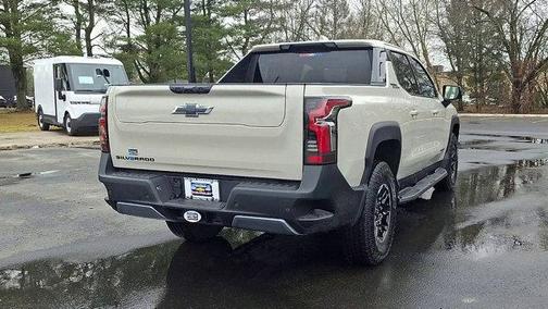 White Sands 2026 Chevrolet Silverado EV Trail Boss