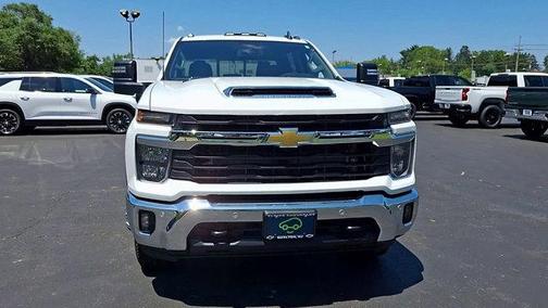 2025 Chevrolet Silverado 3500 LT