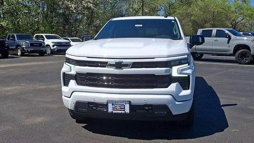 Summit White 2026 Chevrolet Silverado 1500 RST