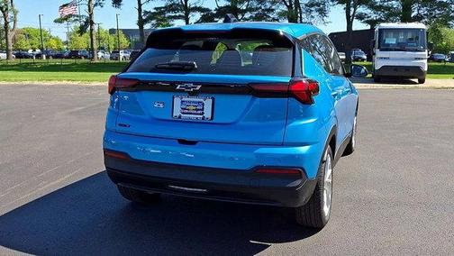 Marina Blue Metallic 2027 Chevrolet Bolt LT FWD