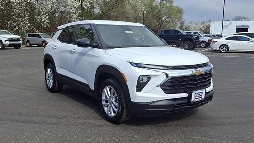 Summit White 2026 Chevrolet Trailblazer LS