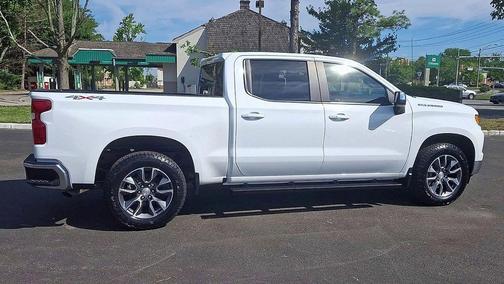 Summit White 2023 Chevrolet Silverado 1500 LT