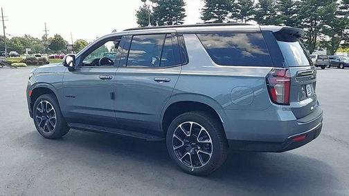 2022 Chevrolet Tahoe 4WD RST