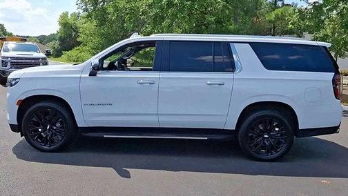 2021 Chevrolet Suburban Premier