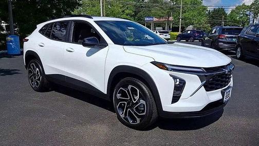 2025 Chevrolet Trax FWD 2RS