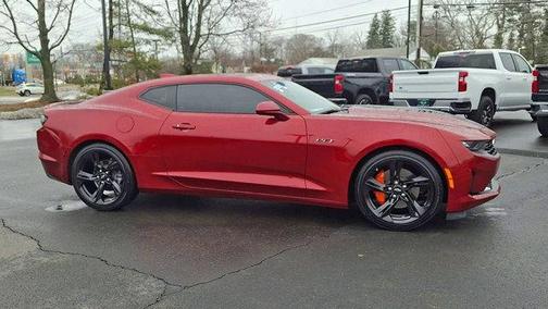 2022 Chevrolet Camaro RWD Coupe LT1