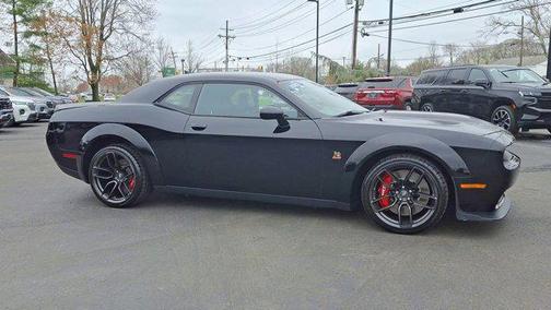 Pitch Black Clearcoat 2022 Dodge Challenger R/T Scat Pack Widebody