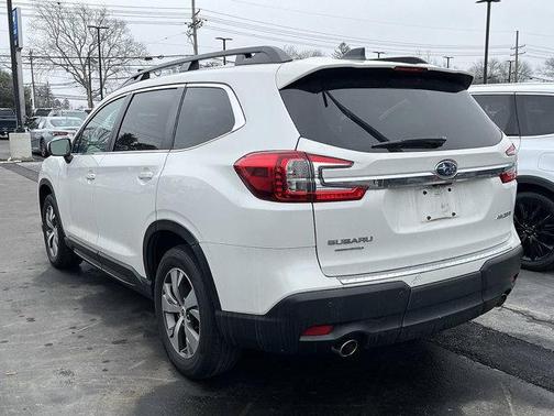 2023 Subaru Ascent Premium 7-Passenger