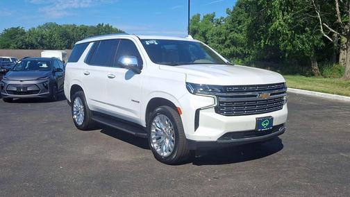 Iridescent Pearl Tricoat 2023 Chevrolet Tahoe Premier
