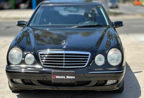 2000 Mercedes-Benz E-Class E 320 Sedan 4D