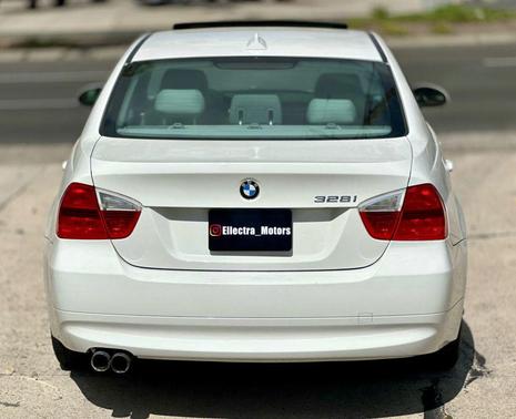 2008 BMW 328 328i Sedan 4D