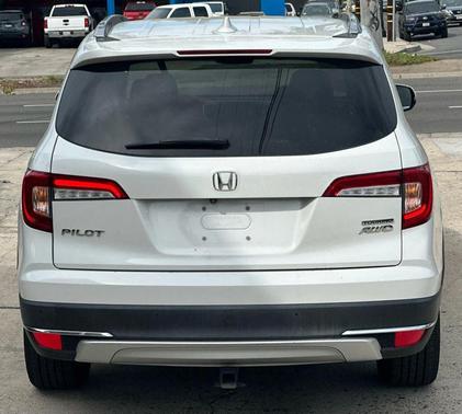 2020 Honda Pilot Touring 8-Passenger