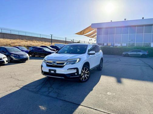 2020 Honda Pilot Touring 8-Passenger