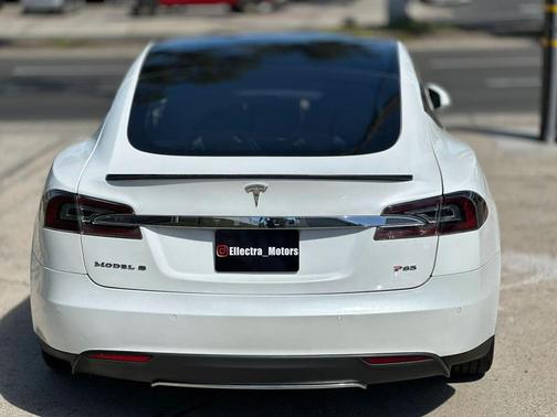 White 2014 Tesla Model S 85