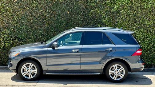 Steel Gray Metallic 2015 Mercedes-Benz M-Class 4MATIC