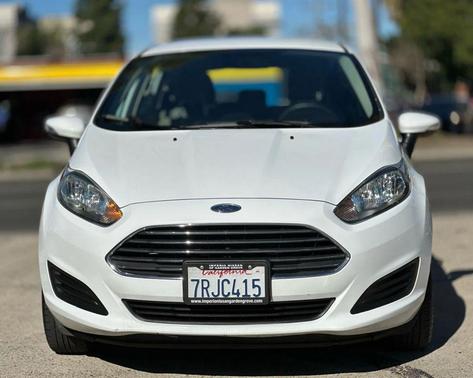 2016 Ford Fiesta SE