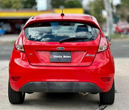 Red 2014 Ford Fiesta SE