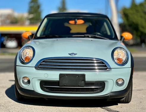 2013 MINI Hardtop Cooper