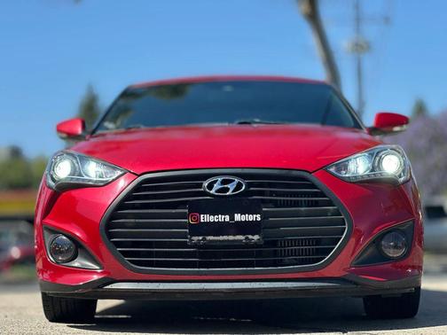 Boston Red 2016 Hyundai Veloster Turbo