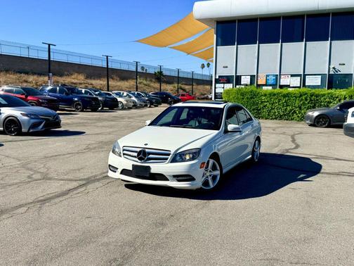 2011 Mercedes-Benz C-Class Luxury