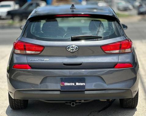 Summit Gray 2018 Hyundai Elantra GT Base