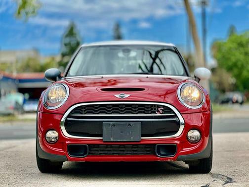 2015 MINI Hardtop Cooper S