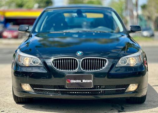 Black 2010 BMW 528 528i Sedan 4D