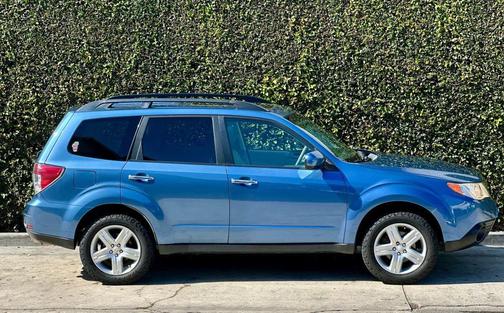 2010 Subaru Forester 2.5 X Limited