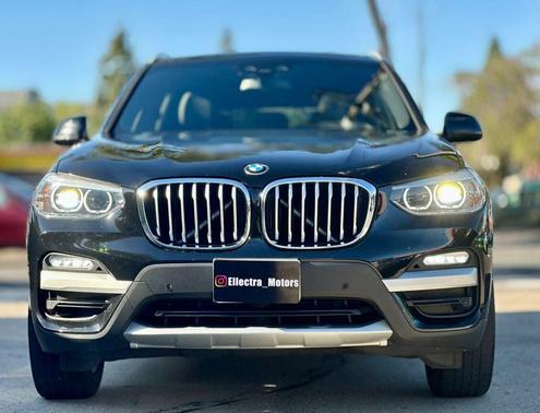 Black 2019 BMW X3 sDrive30i