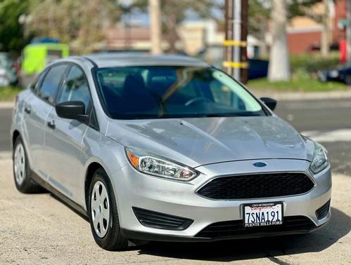 2016 Ford Focus S