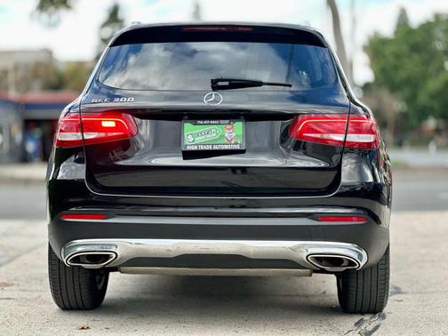 2016 Mercedes-Benz GLC 300 Base
