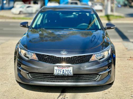 2017 Kia Optima LX