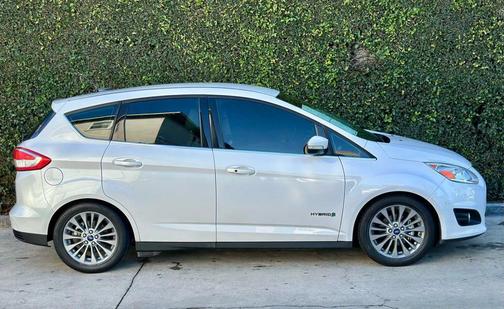 2017 Ford C-Max Hybrid Titanium