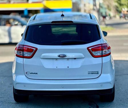 2017 Ford C-Max Hybrid Titanium