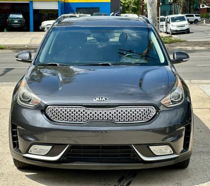 Platinum Graphite 2018 Kia Niro EX