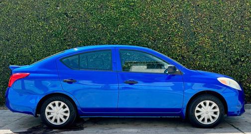 2014 Nissan Versa 1.6 S+