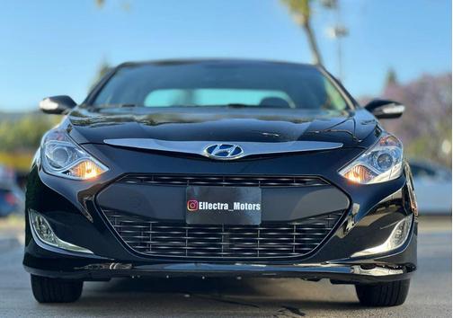 Eclipse Black 2015 Hyundai SONATA Hybrid Base