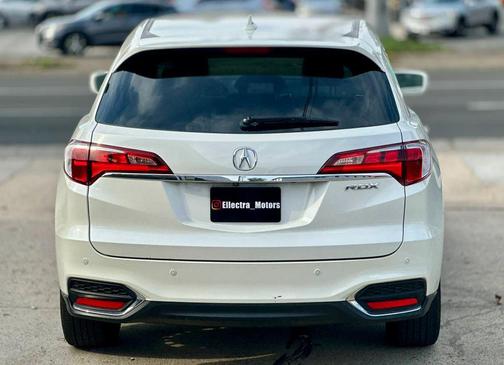 White Diamond Pearl 2017 Acura RDX Advance Package