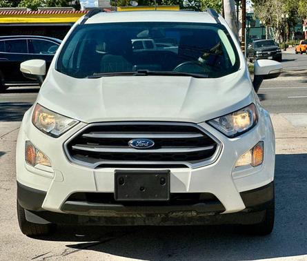 Diamond White 2019 Ford EcoSport SE